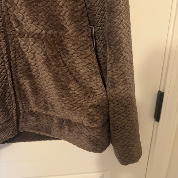 Free Country Brown Mocha Women's Cable Braided Butter Pile® Teddy Jacket - Picture 4 of 15